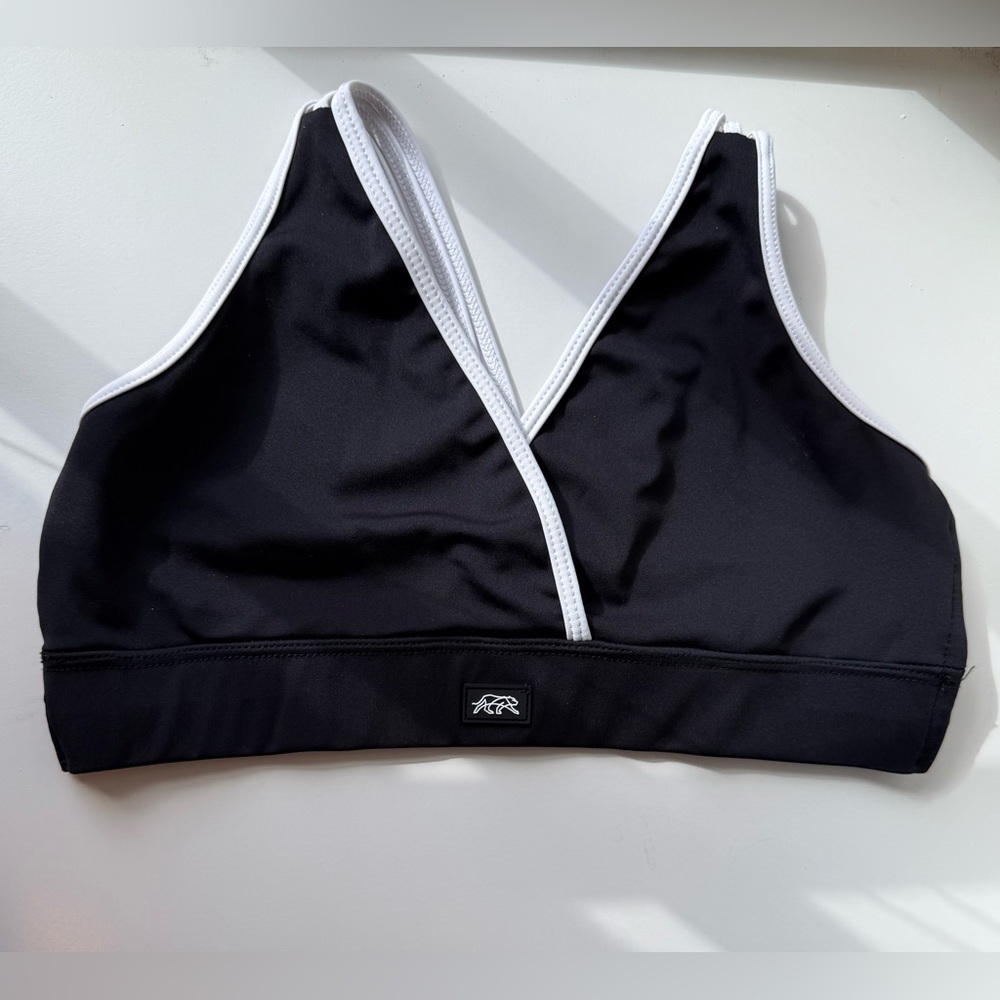 Tiger Friday river crop top in 8 ball - adult M
